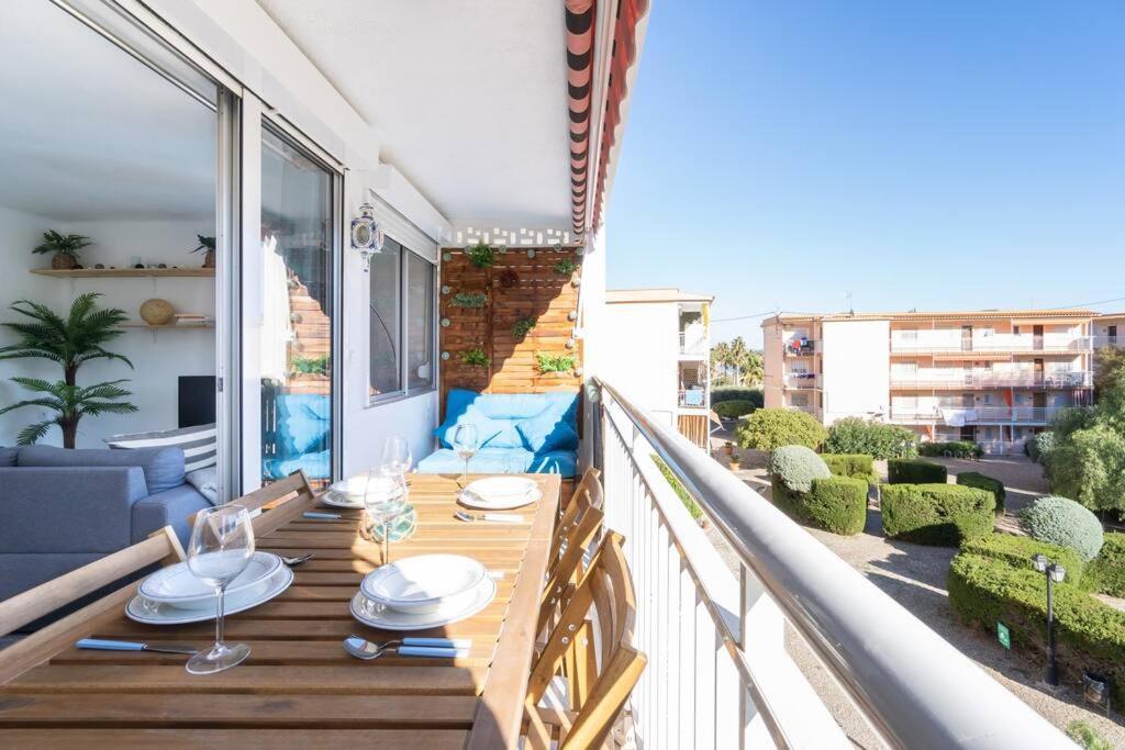 Privilegiado-Tarragona-50Mplaya-Wifi-Pool-Relax8 Bagian luar foto