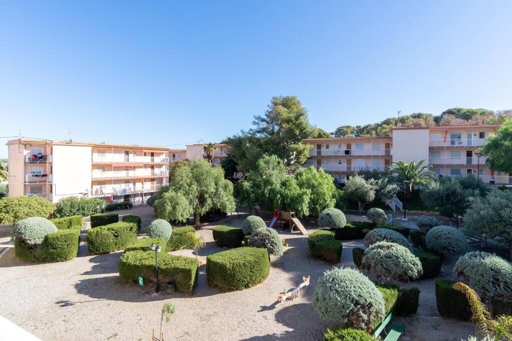 Privilegiado-Tarragona-50Mplaya-Wifi-Pool-Relax8 Bagian luar foto