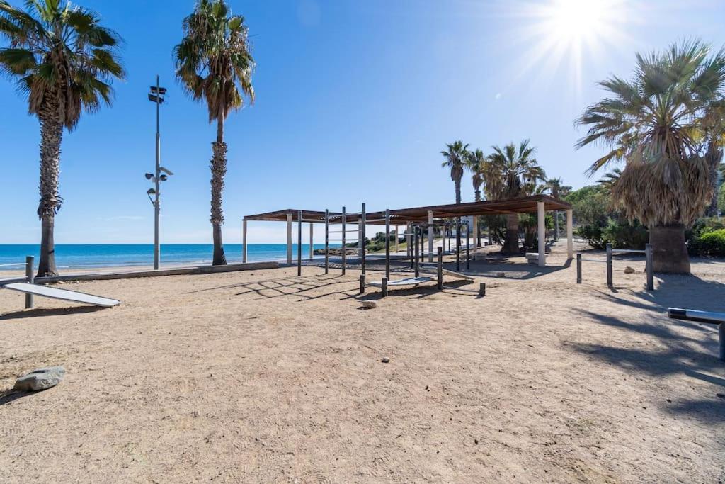 Privilegiado-Tarragona-50Mplaya-Wifi-Pool-Relax8 Bagian luar foto