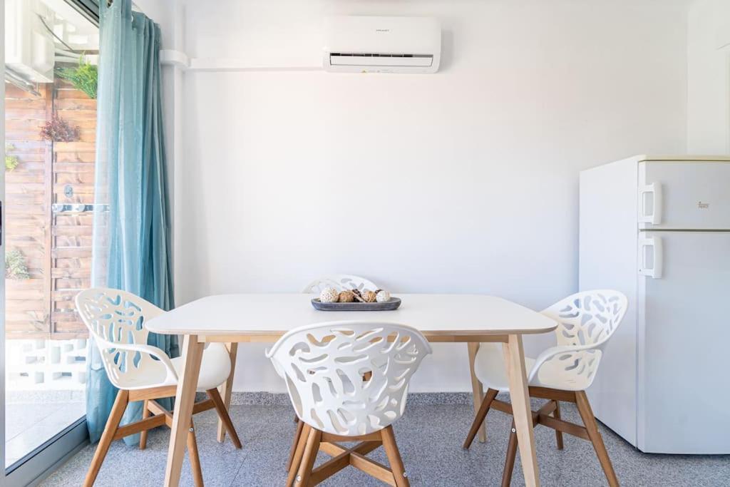 Privilegiado-Tarragona-50Mplaya-Wifi-Pool-Relax8 Bagian luar foto